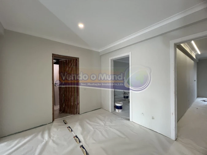 Apartamento T2 para Venda em Samora Correia Foto 18