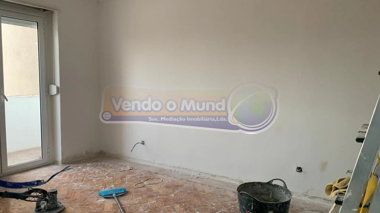 Apartamento T3 para Venda em Falagueira-Venda Nova Foto 7