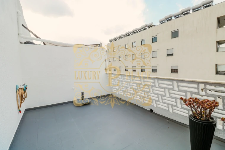 Apartamento T1 para Venda em Sesimbra (Santiago) Foto 17