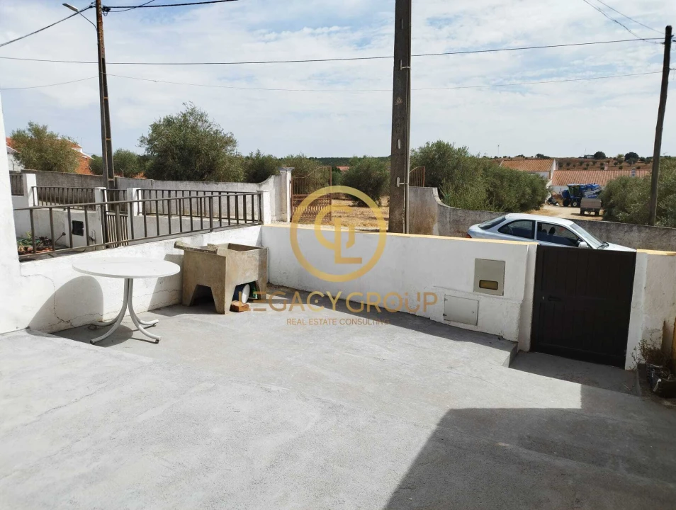 Moradia T2 para Venda em São Manços e São Vicente do Pigeiro Foto 2