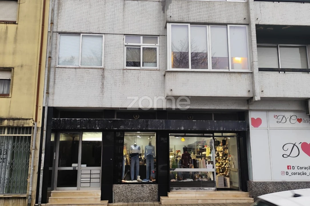 Apartamento T1 para Arrendamento em Paranhos Foto 1