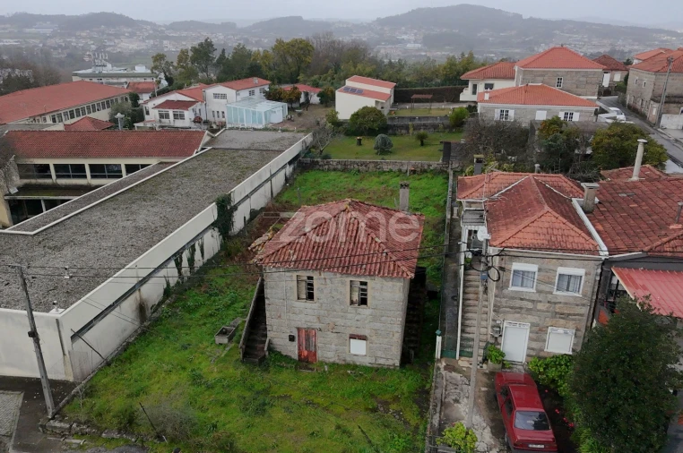 Moradia T4 para Venda em Riba de Ave Foto 7