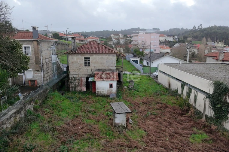 Moradia T4 para Venda em Riba de Ave Foto 9