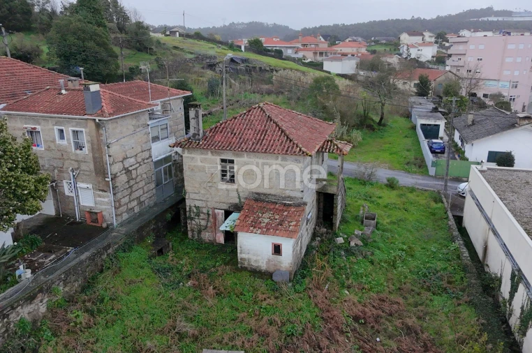 Moradia T4 para Venda em Riba de Ave Foto 10