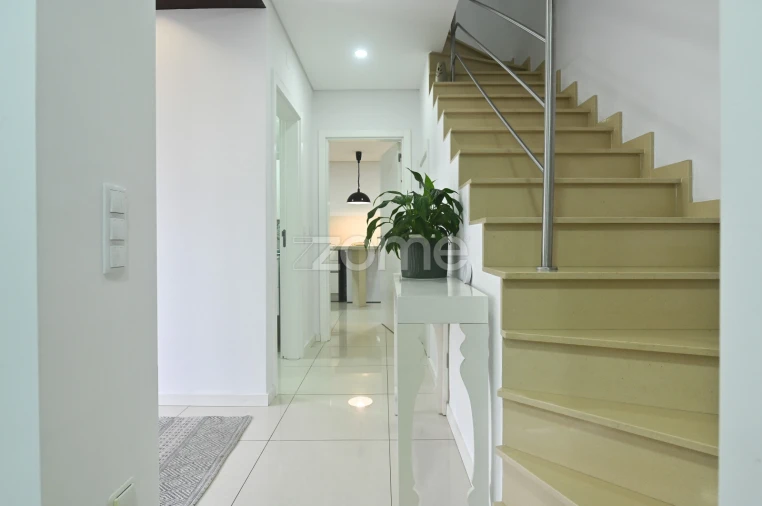 Moradia T3 para Venda em Fernao Ferro Foto 2