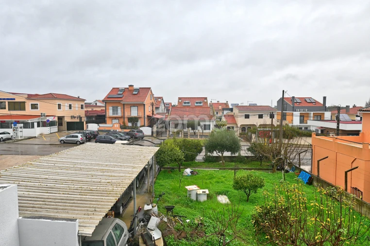 Moradia T3 para Venda em Fernao Ferro Foto 12