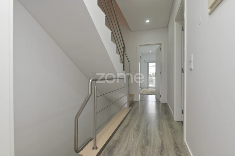 Moradia T3 para Venda em Fernao Ferro Foto 14