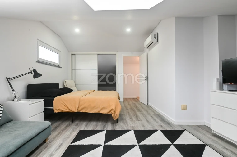 Moradia T3 para Venda em Fernao Ferro Foto 23