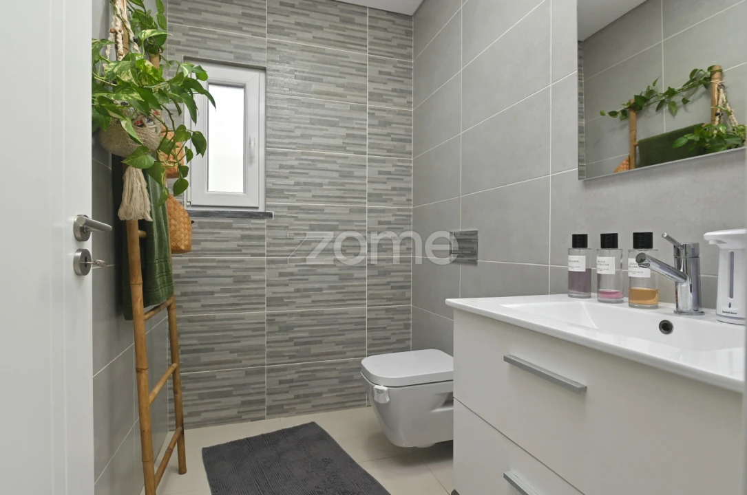 Moradia T3 para Venda em Fernao Ferro Foto 5