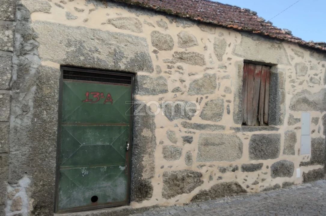 Moradia T1 para Venda em Algodres Foto 3