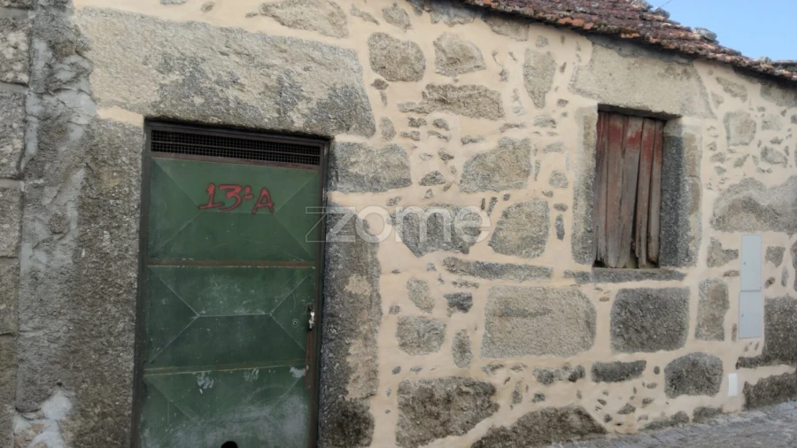 Moradia T1 para Venda em Algodres