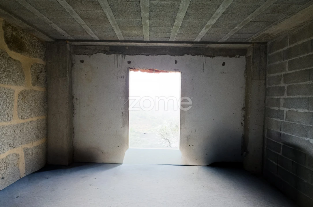 Moradia T5 para Venda em Cortiçô e Vila Chã Foto 12