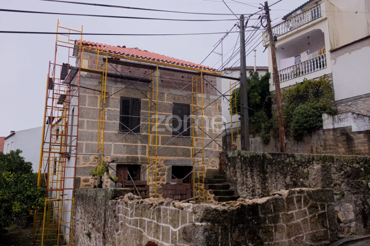 Moradia T5 para Venda em Cortiçô e Vila Chã Foto 4