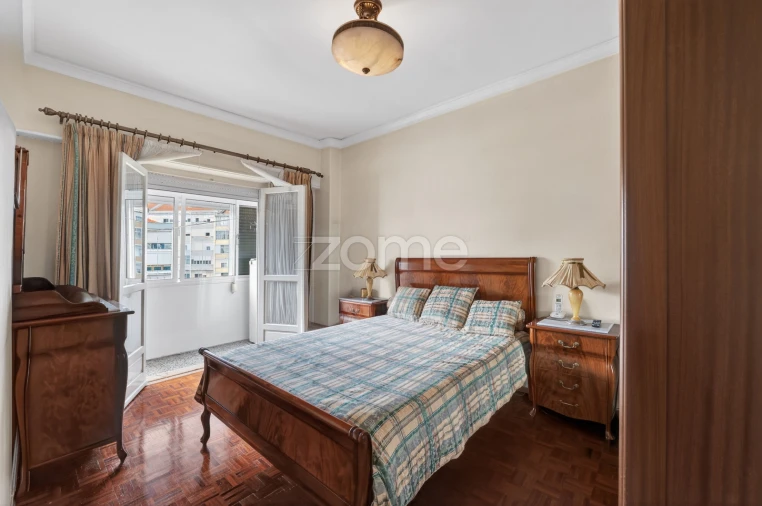 Apartamento T3 para Venda em Águas Livres Foto 14