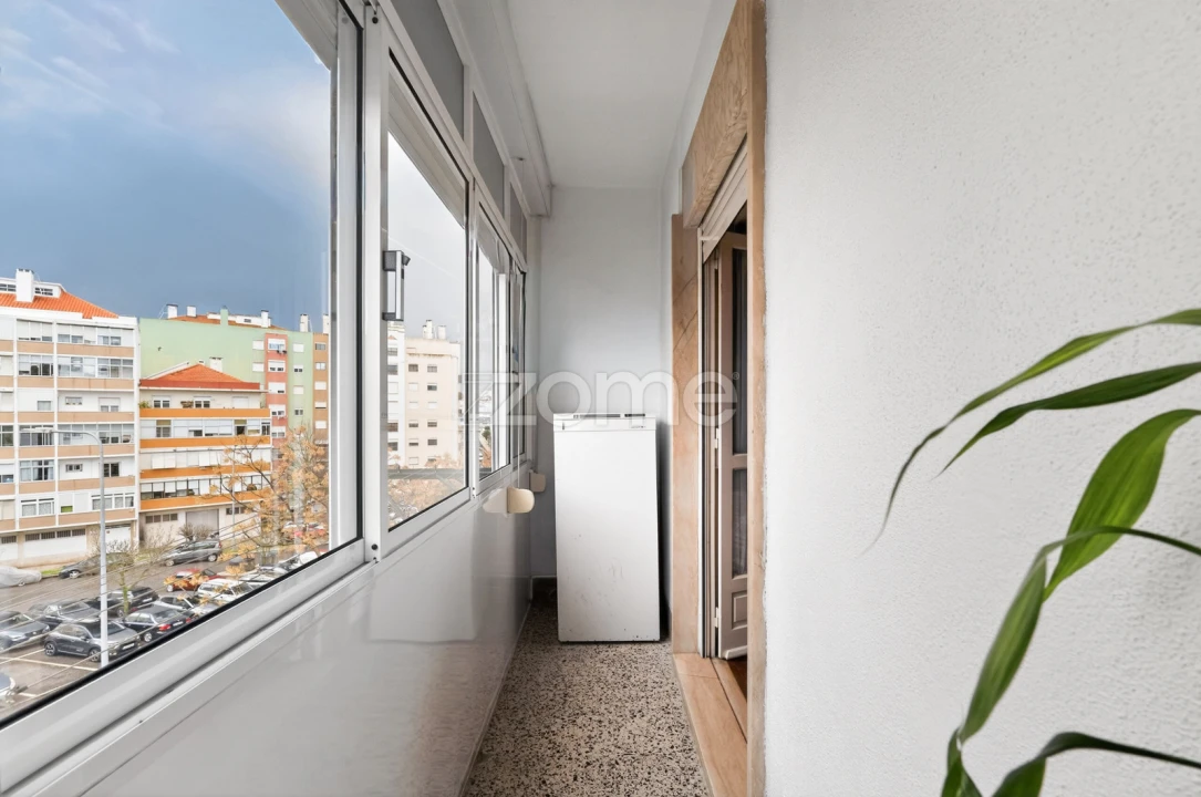 Apartamento T3 para Venda em Águas Livres Foto 18