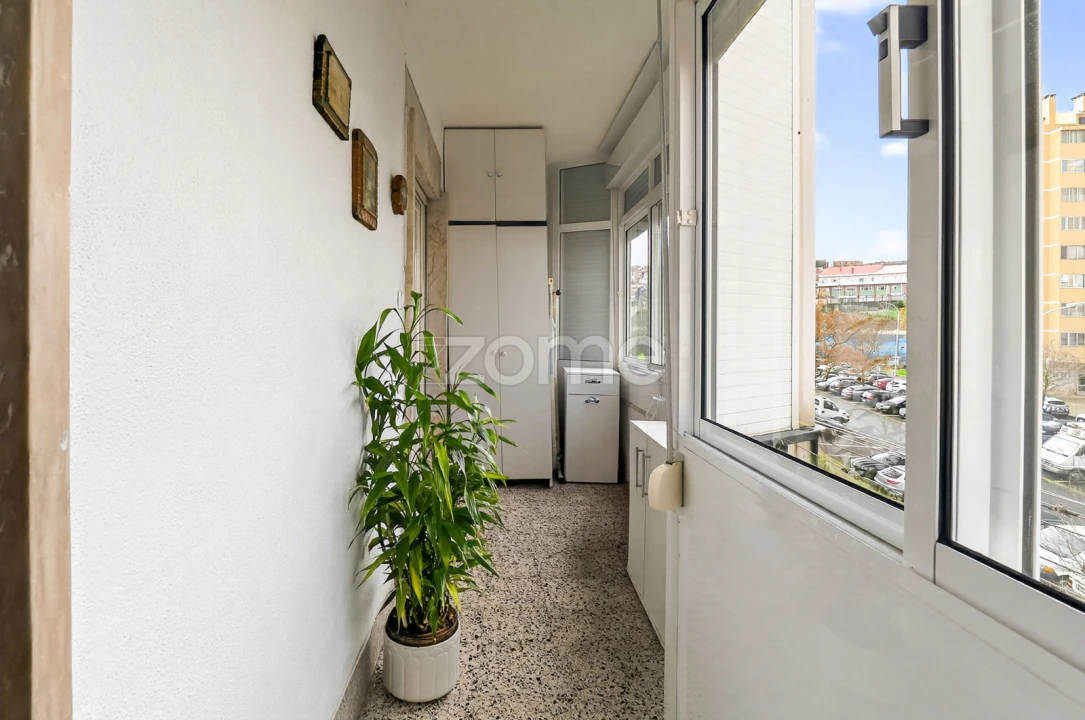 Apartamento T3 para Venda em Águas Livres Foto 19