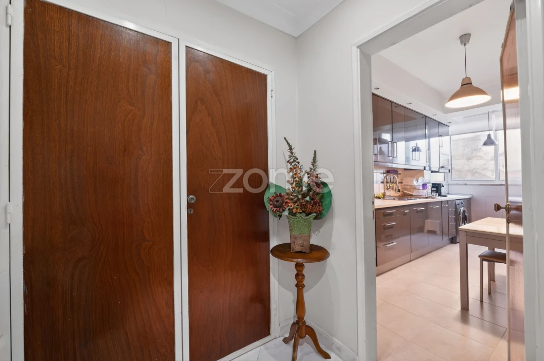 Apartamento T3 para Venda em Águas Livres Foto 8