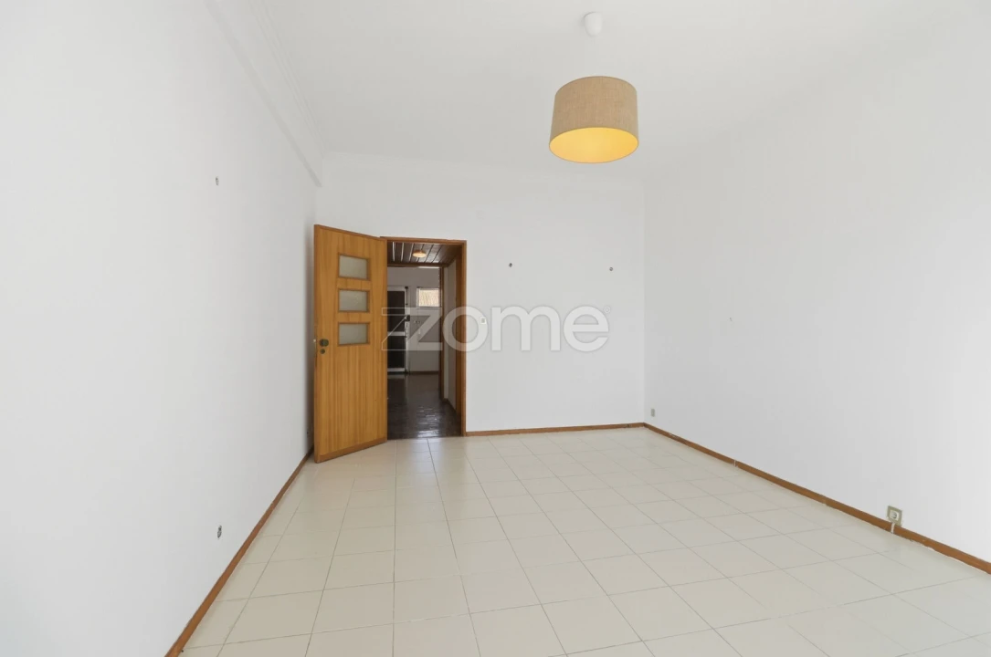 Apartamento T1 para Venda em Oeiras e São Julião da Barra, Paço de Arcos e Caxias Foto 11