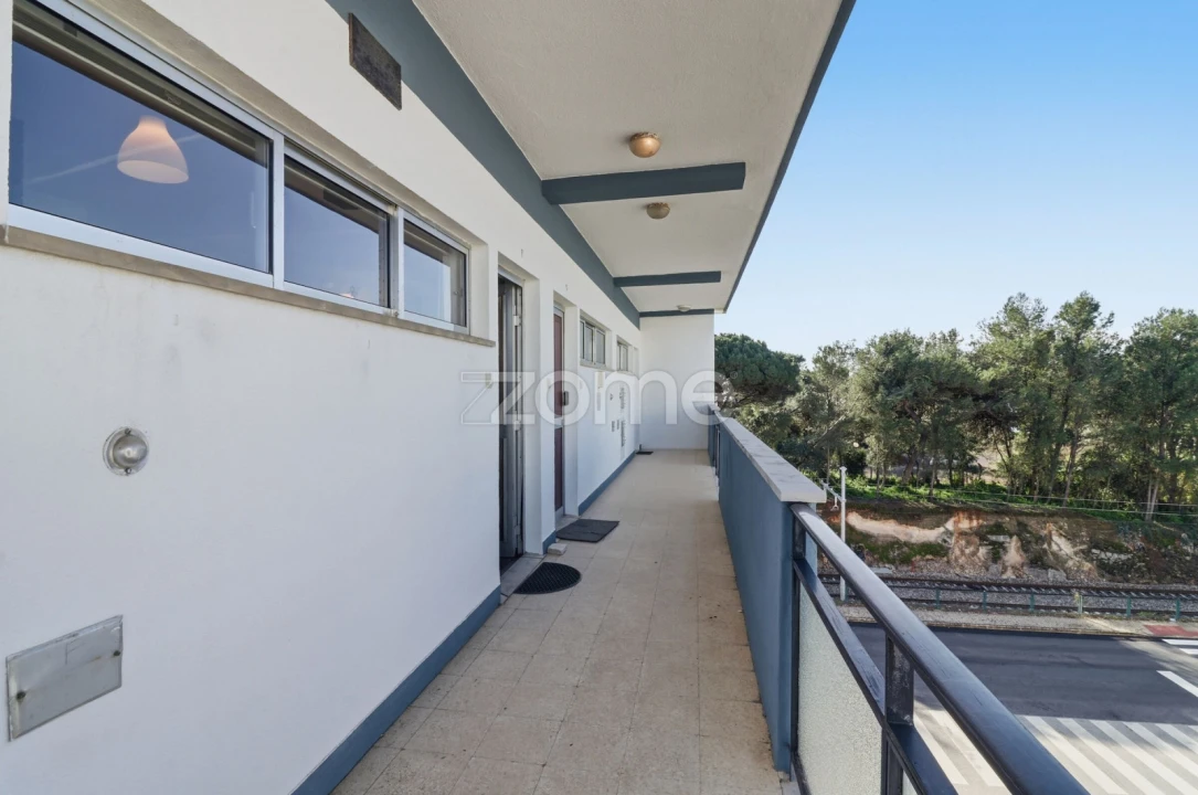 Apartamento T1 para Venda em Oeiras e São Julião da Barra, Paço de Arcos e Caxias Foto 14