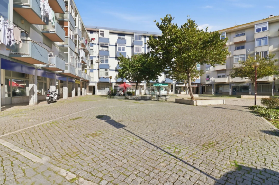 Apartamento T1 para Venda em Oeiras e São Julião da Barra, Paço de Arcos e Caxias Foto 22