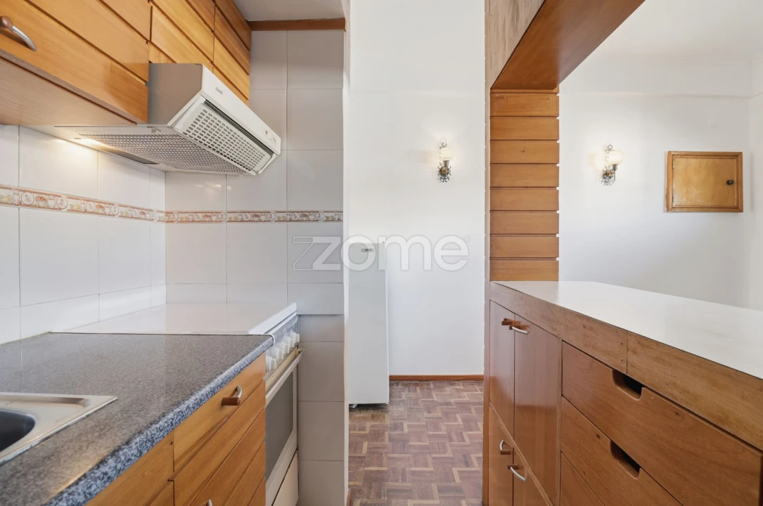 Apartamento T1 para Venda em Oeiras e São Julião da Barra, Paço de Arcos e Caxias Foto 5