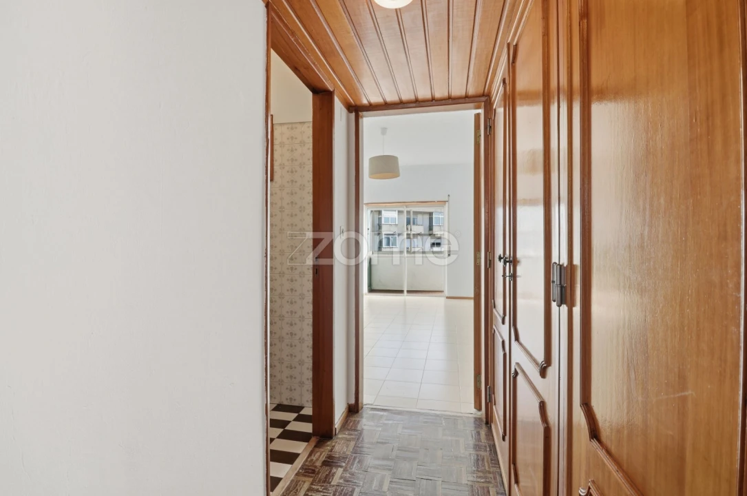 Apartamento T1 para Venda em Oeiras e São Julião da Barra, Paço de Arcos e Caxias Foto 7