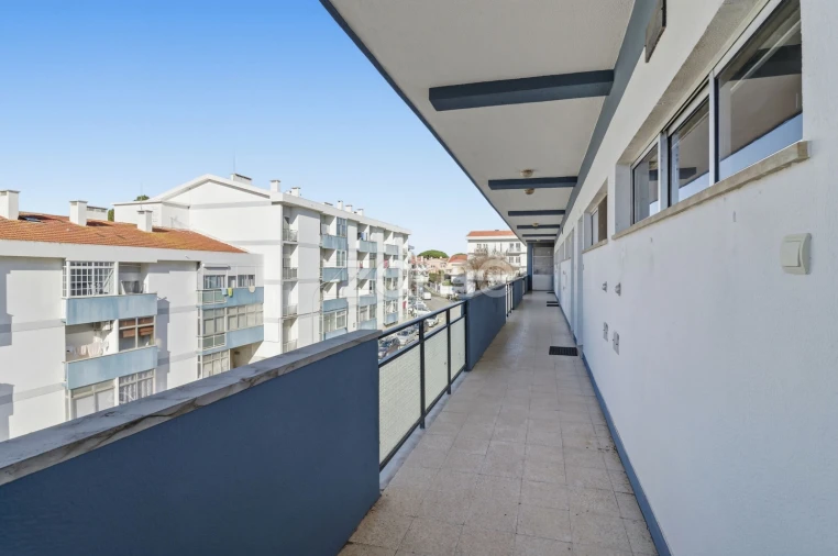 Apartamento T1 para Venda em Oeiras e São Julião da Barra, Paço de Arcos e Caxias Foto 15