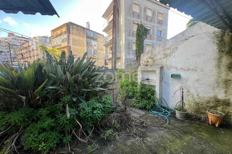 Terreno para Venda em Cacém e São Marcos Foto 5