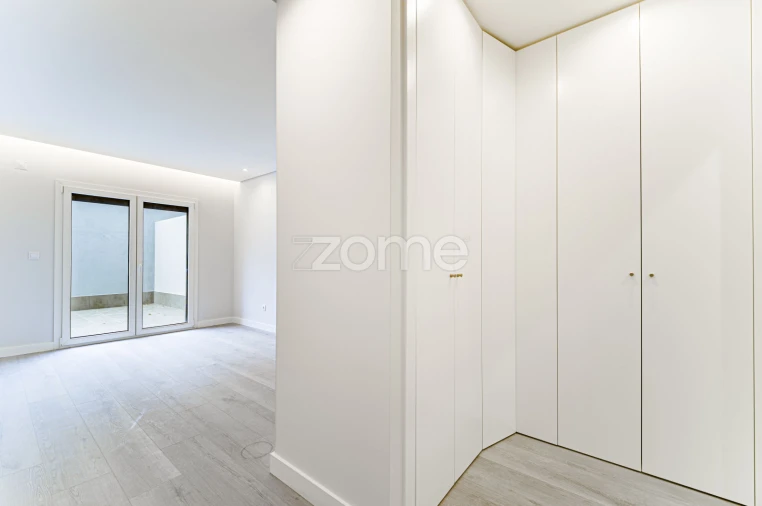 Apartamento T2 para Venda em Alverca do Ribatejo e Sobralinho Foto 10