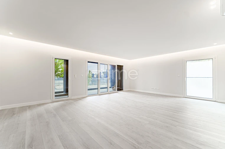 Apartamento T2 para Venda em Alverca do Ribatejo e Sobralinho Foto 4