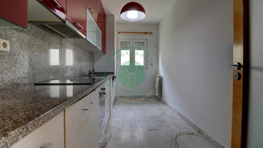 Apartamento T3 para Venda em Buarcos Foto 10