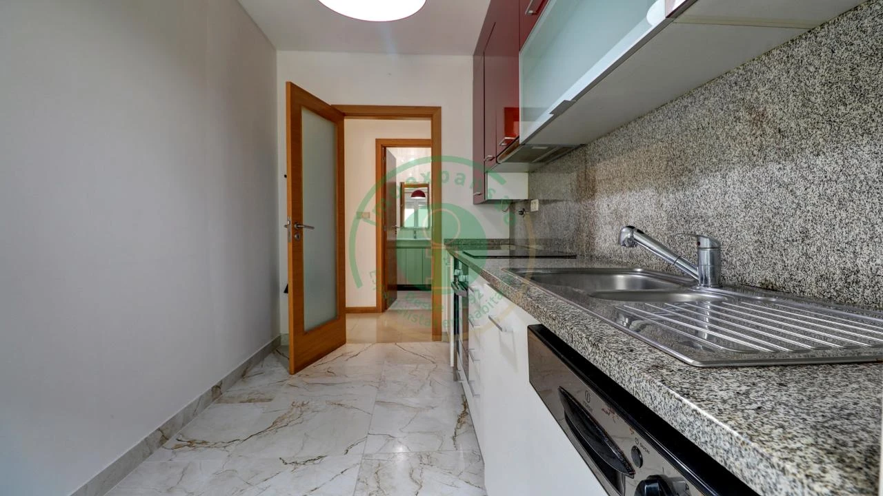 Apartamento T3 para Venda em Buarcos Foto 12