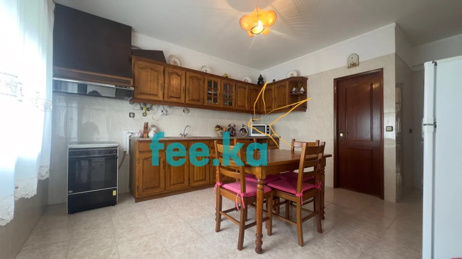 Apartamento T4 para Venda em Castelo Branco Foto 3