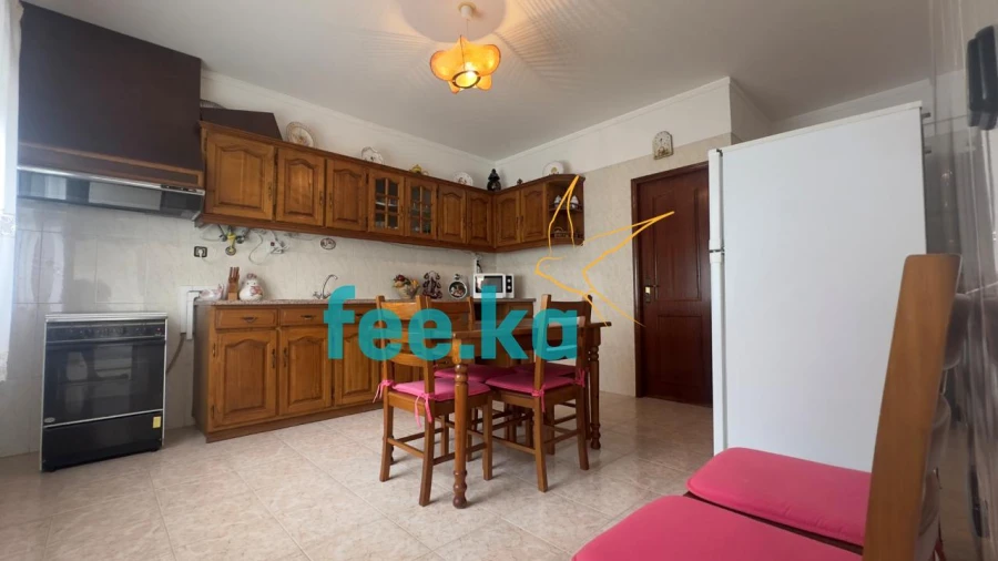 Apartamento T4 para Venda em Castelo Branco Foto 6