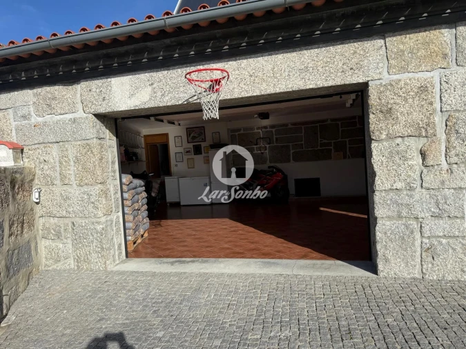 Moradia T3 para Venda em Fafe Foto 22