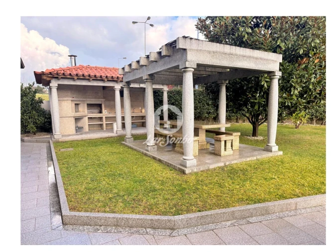 Moradia T3 para Venda em Fafe Foto 24