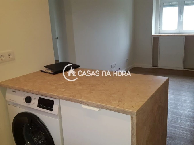 Apartamento T2 para Arrendamento em Beato Foto 6
