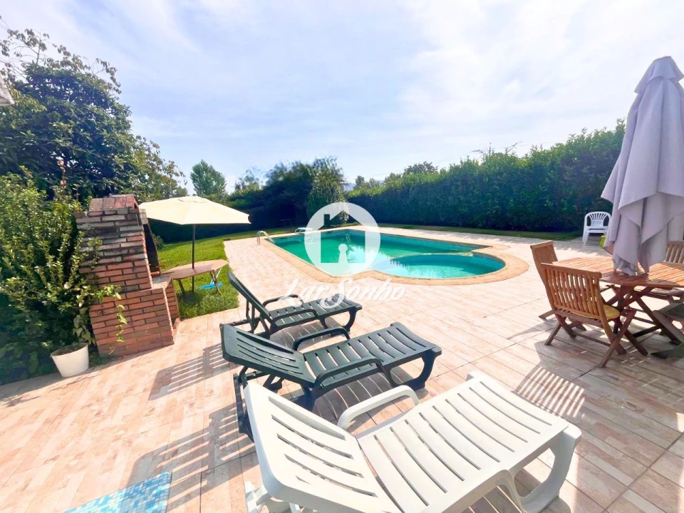 Moradia T4 para Venda em Merelim (São Paio), Panoias e Parada de Tibães Foto 3