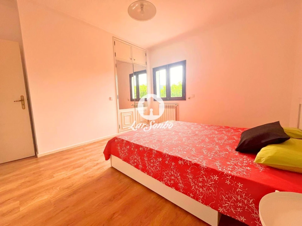 Moradia T4 para Venda em Merelim (São Paio), Panoias e Parada de Tibães Foto 12