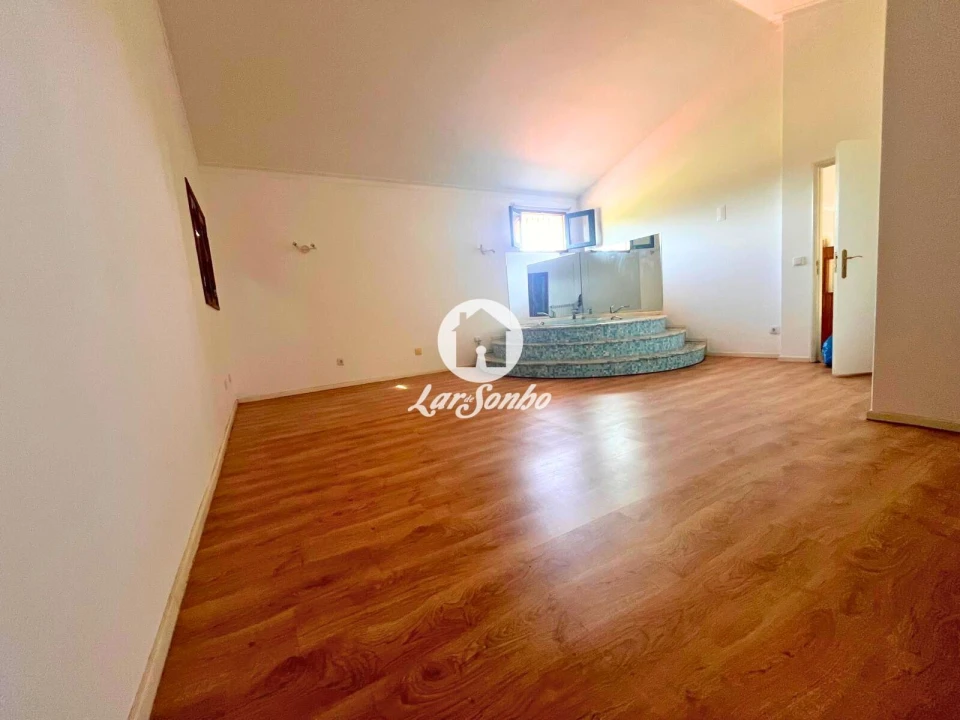 Moradia T4 para Venda em Merelim (São Paio), Panoias e Parada de Tibães Foto 19