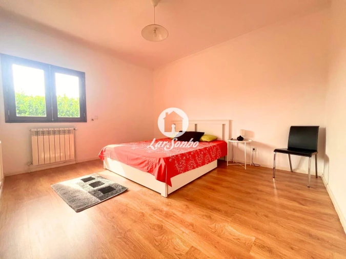 Moradia T4 para Venda em Merelim (São Paio), Panoias e Parada de Tibães Foto 11