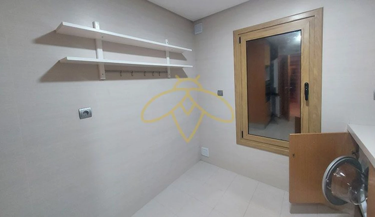 Apartamento T2 para Arrendamento em São Domingos de Rana Foto 4