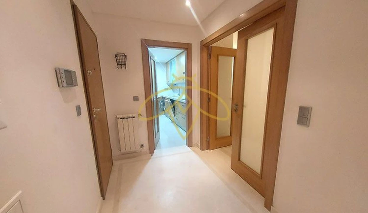 Apartamento T2 para Arrendamento em São Domingos de Rana Foto 1