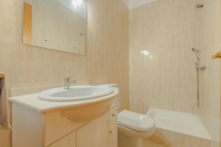 Apartamento T3 para Venda em Argoncilhe Foto 5