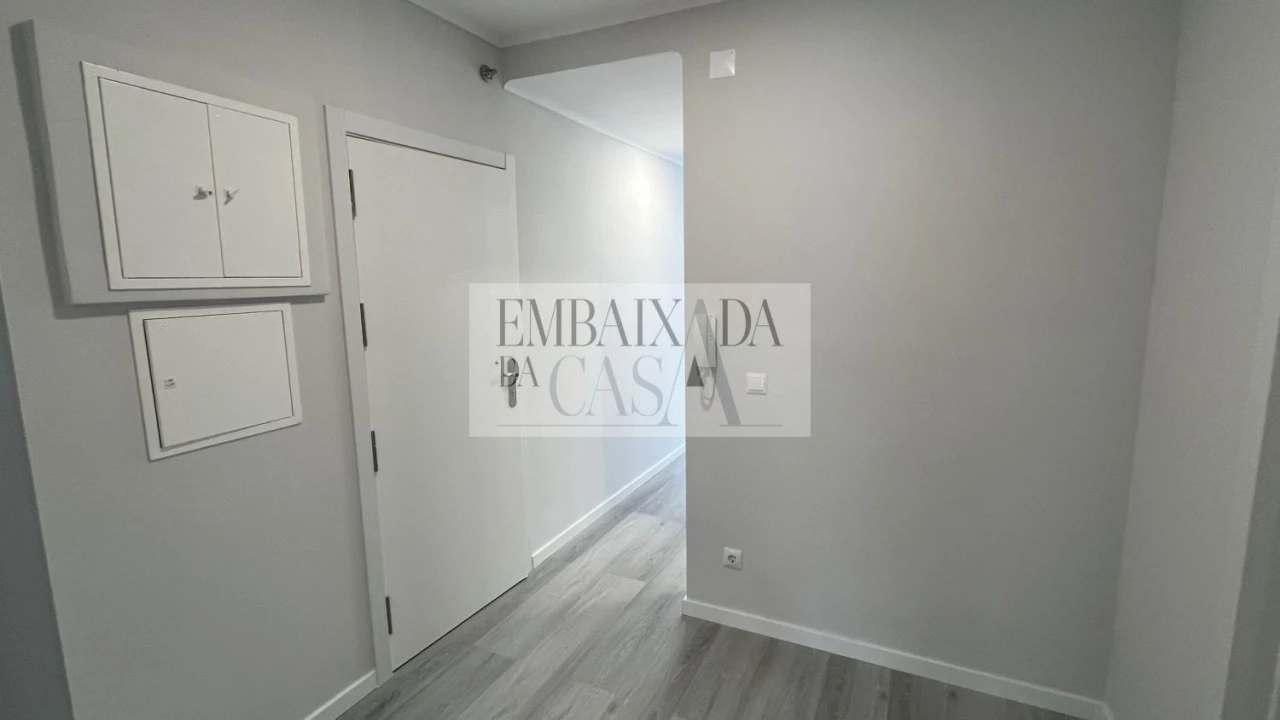 Apartamento T2 para Venda em Oeiras e São Julião da Barra, Paço de Arcos e Caxias Foto 23