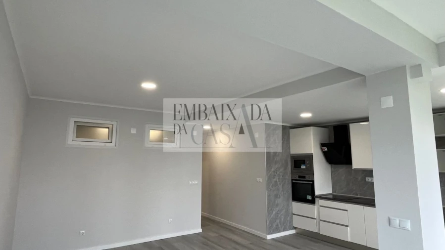 Apartamento T2 para Venda em Oeiras e São Julião da Barra, Paço de Arcos e Caxias Foto 9