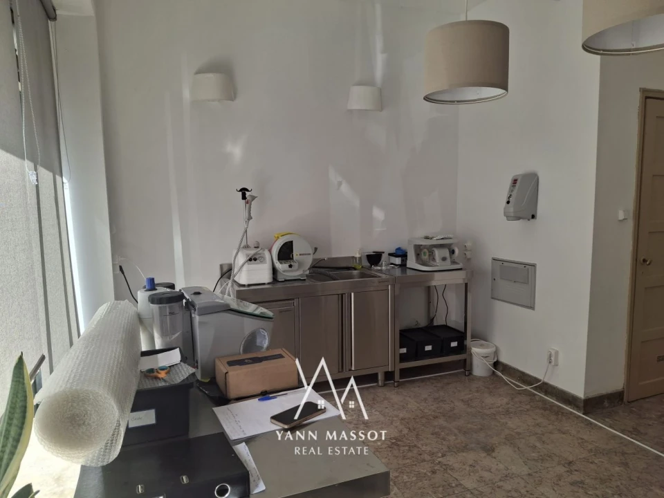 Loja para Venda em Campolide Foto 6