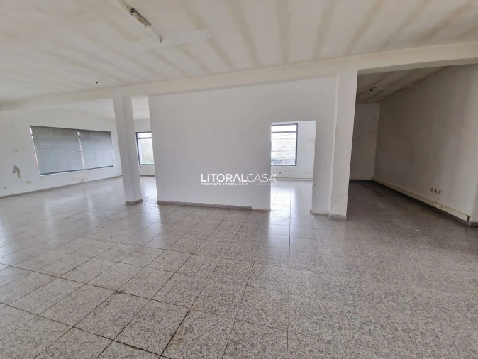 Loja para Arrendamento em Cacia Foto 12