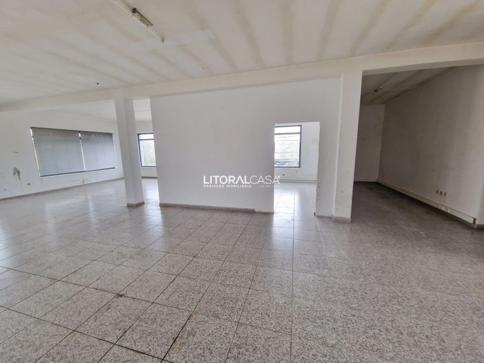 Loja para Arrendamento em Cacia Foto 12