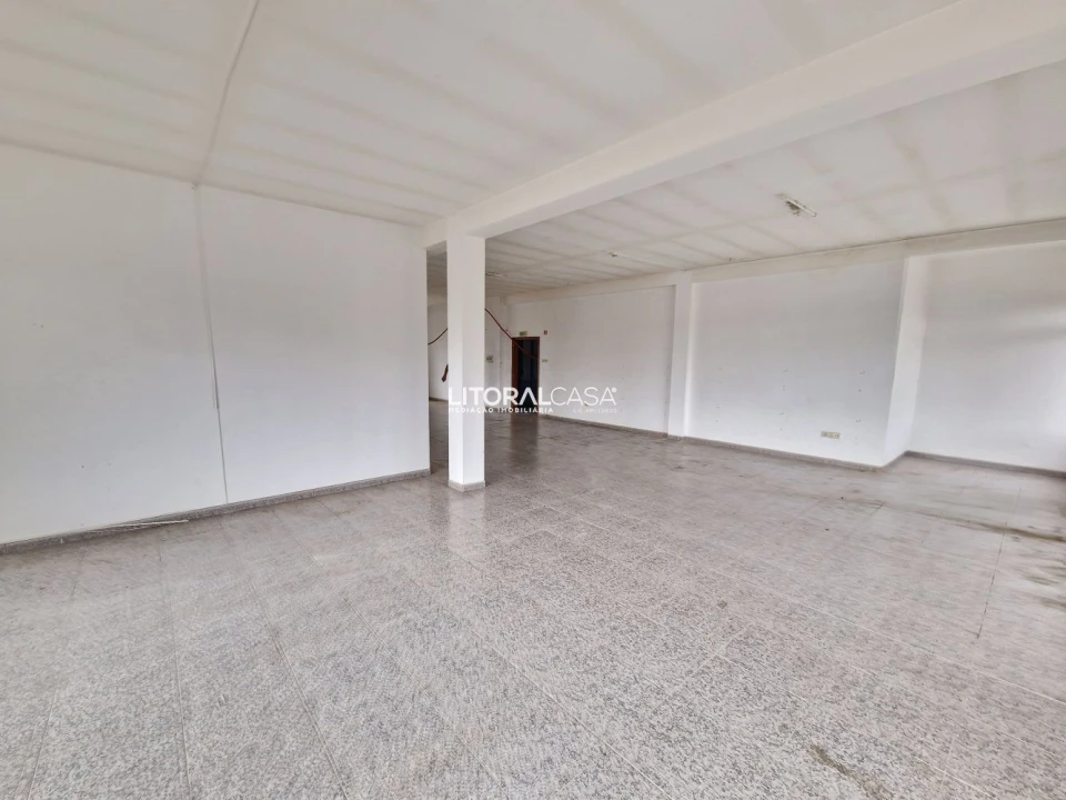 Loja para Arrendamento em Cacia Foto 6